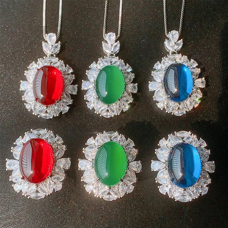 2024 Nová meďná spodná zlatá zlatá fluorescenčná simulácia ľadu Corundum Green Chalcedony Set, módna osobnosť módnej osobnosti