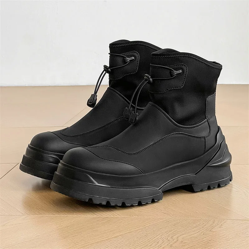 2024 Nové topánky High Top Martin pre mužov Čierny britský štýl Workwear Boots Outdoor Turné topánky pre dospelých