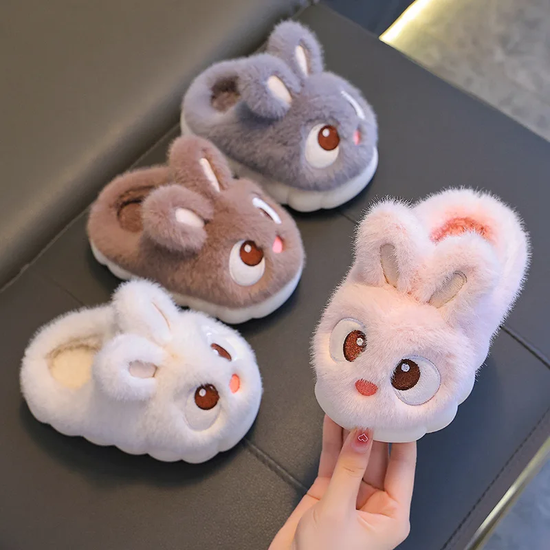 2024 NOVÝ CUTE DETI KRÁTKY KARTOMNÉ KARTOBY ZIMNÉ PLACKY Pohodlné teplé dom topánky Dievčatá Dievčatá v interiéri