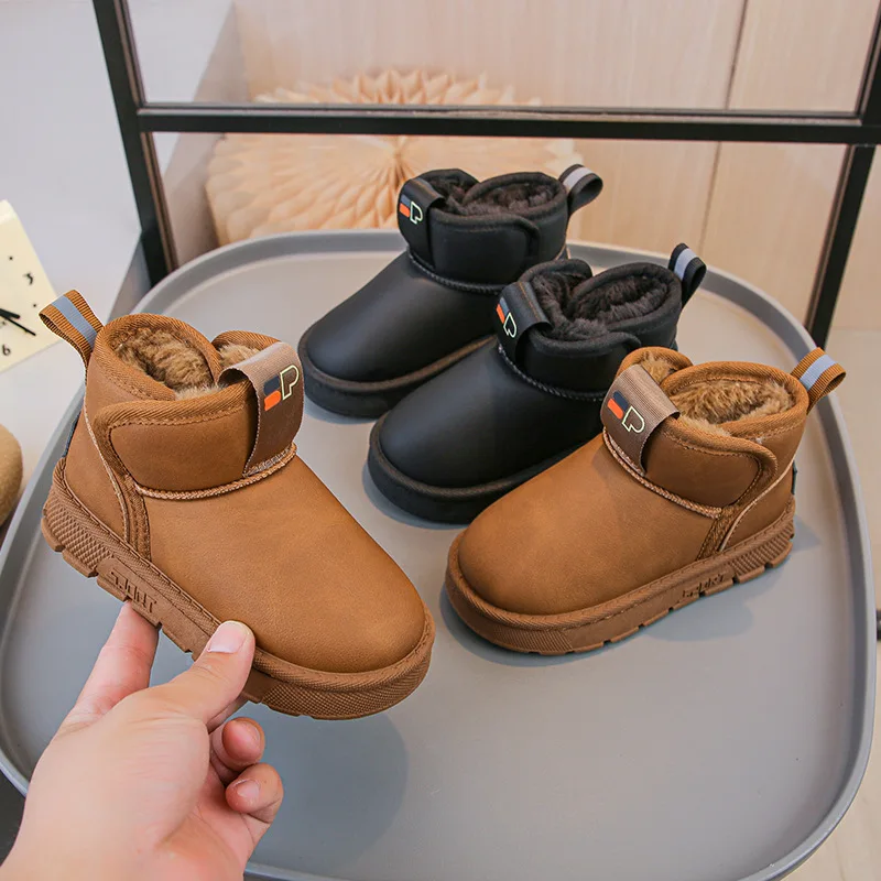 2024 NOVÝ STYLE DETI DETÝCH SNOWS TOOTS TRENDY Vodotesné dojčenské zimné topánky Dievčatá módne anti sklz bavlnené topánky Zapatillas