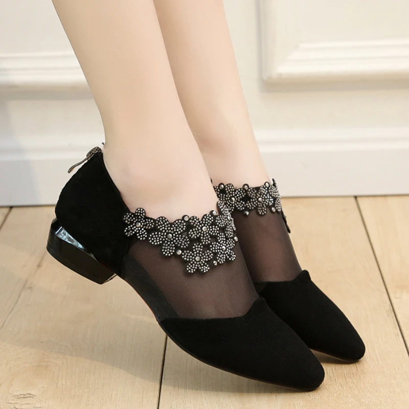 2024 Nový trend priedušný vodný diamantový sandále špicaté jednostranné topánky Pohodlné módy vysoké podpätky topánky Ženy Zapatos de Mujer