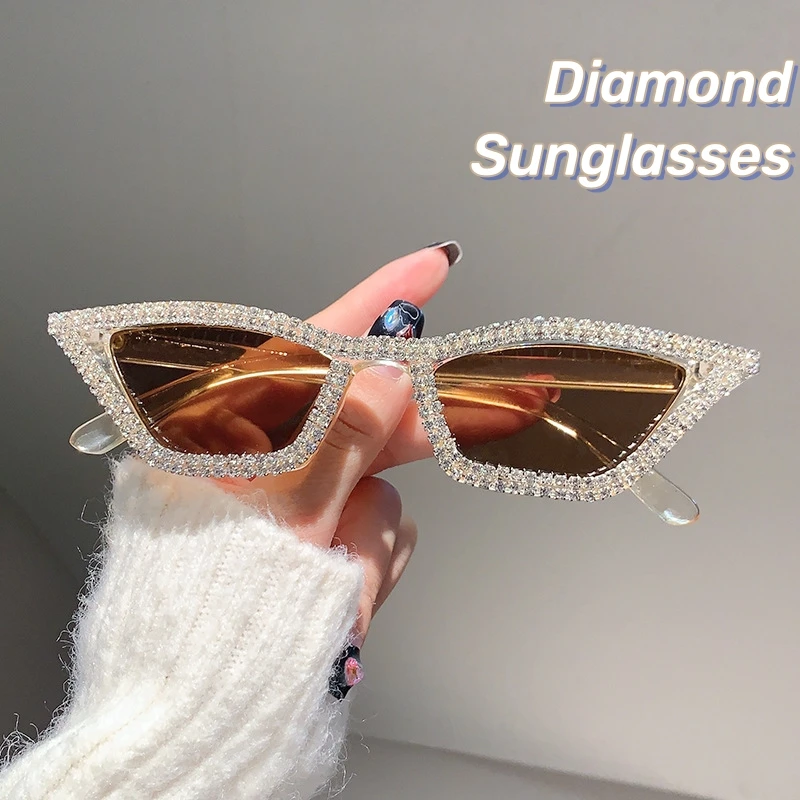 2024 Osobnosť trojuholníka Cat Eye Diamond Slnečné okuliare Dámske osobné slnečné okuliare Dámy Vintage UV400 Sunshade slnečné okuliare