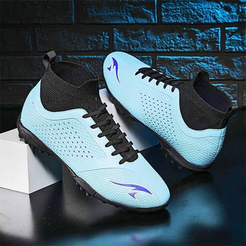2024 Slip On Style Futbalové topánky pre dospelých Long Spike Kid outdoor Football tenisky Veľká veľkosť 45 46 Vysoké členky Cleats Training topánky