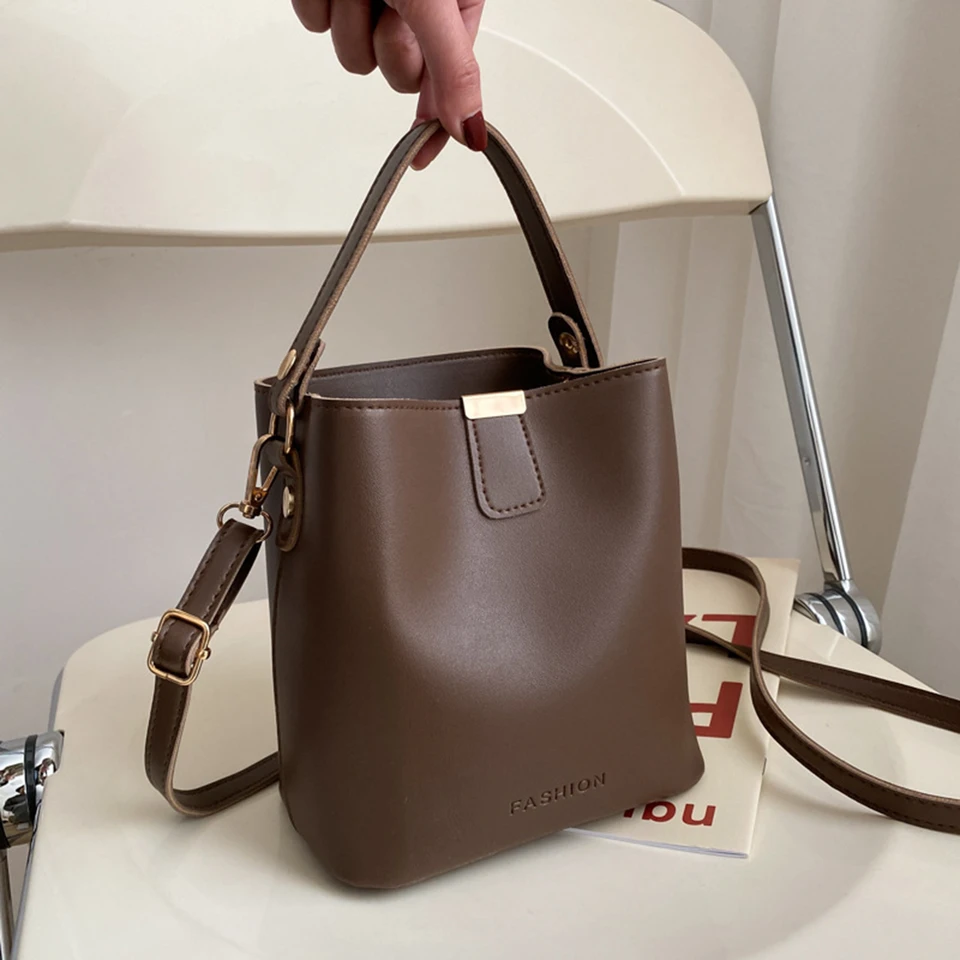 2024 Trend novej dámskej tašky Veľká kapacita PU koža Prenosná krížová vrecká na vedro s jednotlivými ramenami Crossbody Kabelka Žena