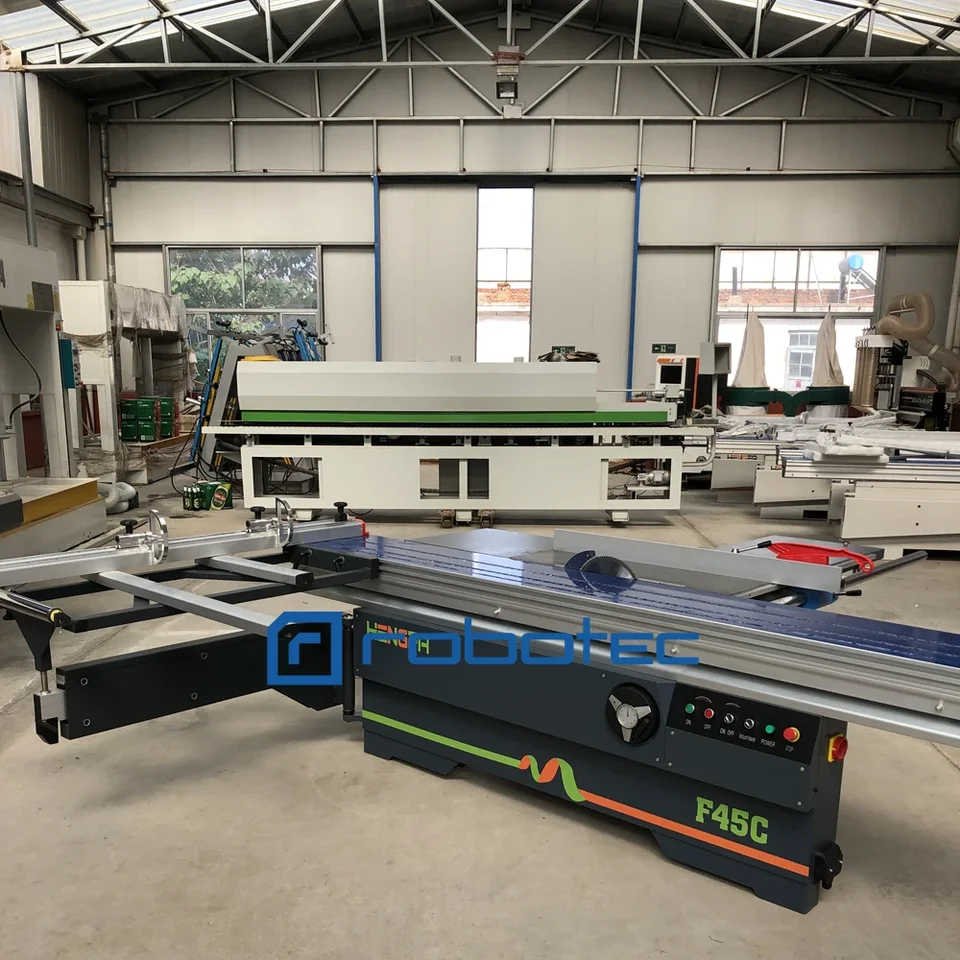 2024 Vysoko účinná 2800 mm 3000 mm panelová píla SLIDE STADLA PILA H45 Kruhový stroj na drevo rezanie dreva Wood CNC Router