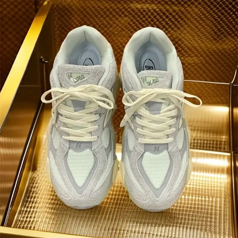 2024NEW MEN/ŽENY Reflexné noviny NEW9060 Atletické topánky Unisex Low Top Top Outdoor Shockproof Light Running Sneakers
