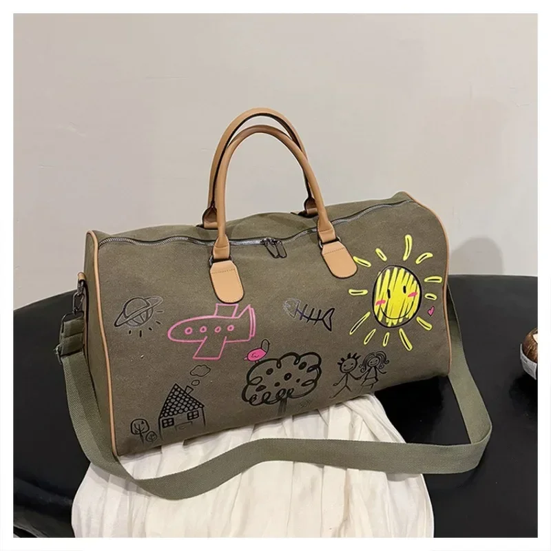 2025 Horúce predajné plátno zips cestovná taška Patchwork Veľká kapacita Neformálne roztomilé ramenné taška Sladké všestranné trendy cestovné duffels