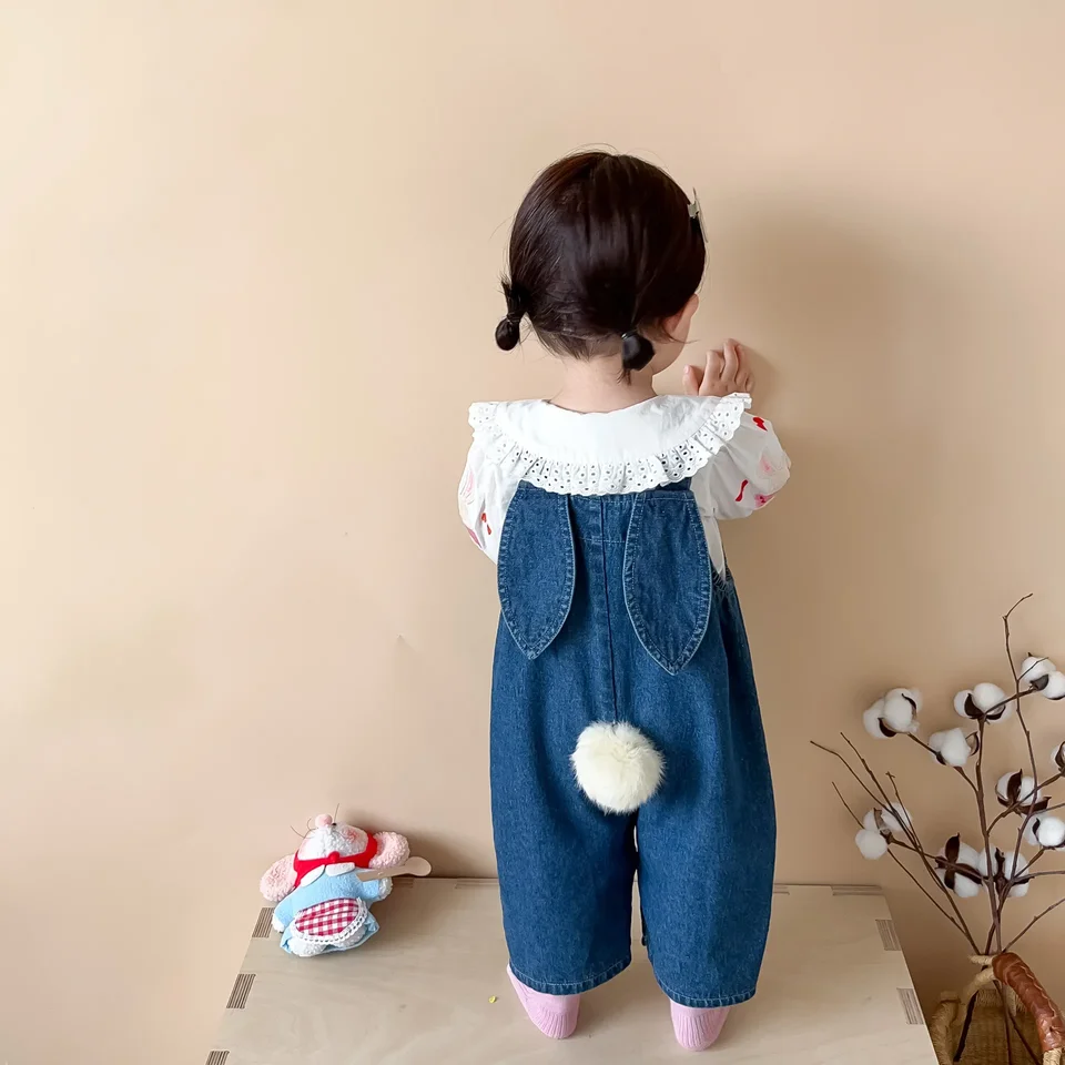 2025 Jeseň Nové dievčatko Denim Denim Denim Denim Denim Sucksuit Toddler Girl Cute Rabbit Ear Metrys Dojčenské detské oblečenie 0-24m