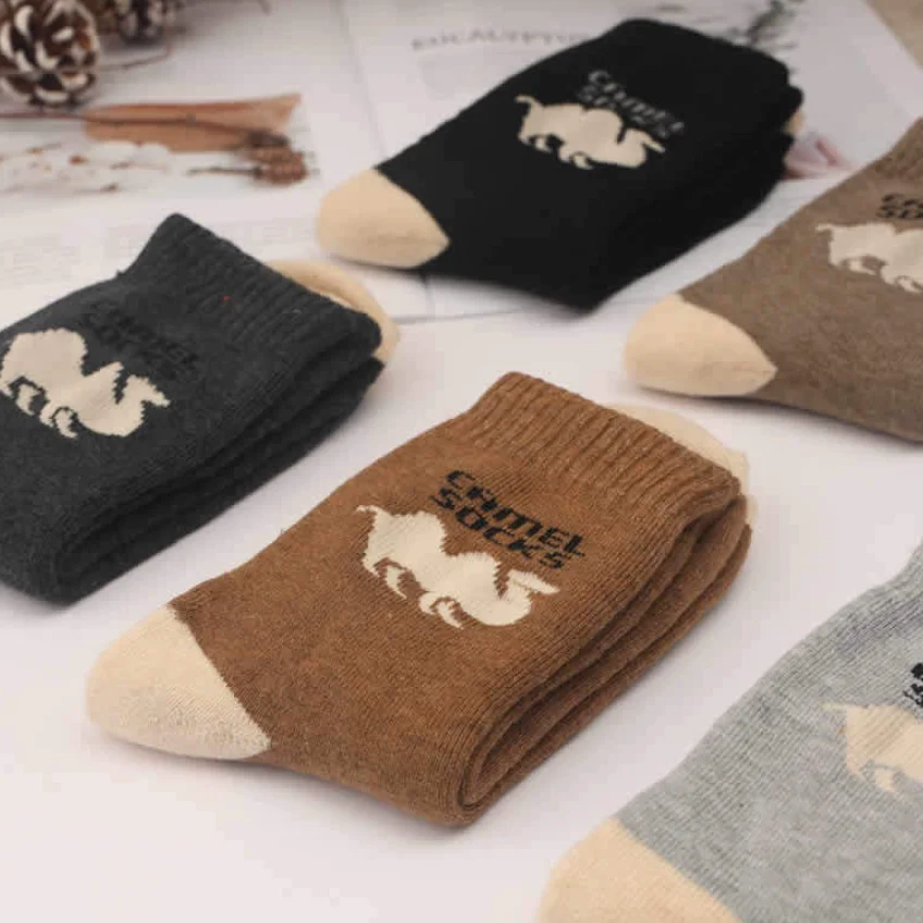 2025 Nové super hrubšie zimné teplé ponožky vlna Muž Men Men Men Men Muž Slidná ťavová tlač Merino Wool ponožky proti studeným snehovým ponožkám