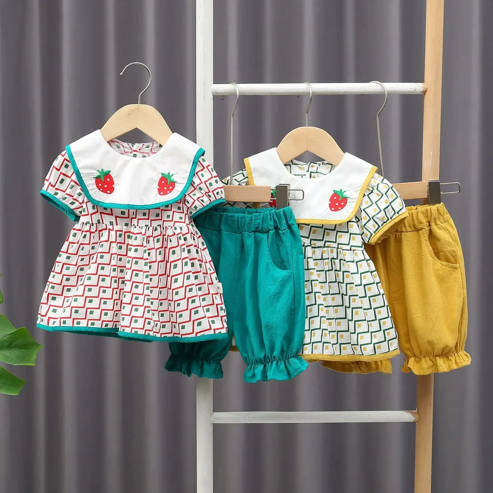 2025 Summer New Kids Clothes Girls Sety Strawberry vyšívané klope s krátkym rukávom top a šortky dvojdielne set veľkoobchod