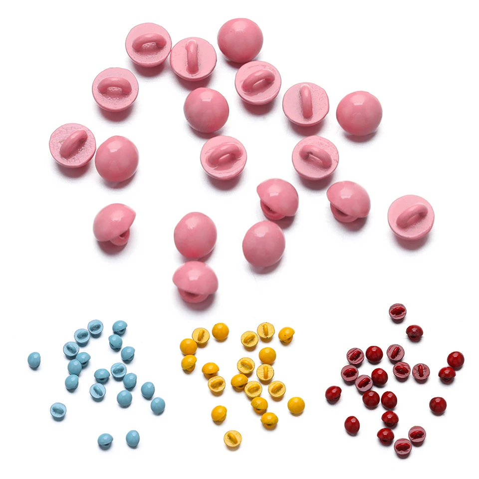 20ks 4 mm bábiky Gombíky farebné mini gombíky Doll Dolls pre dekorácie Dolls Dolls Clother Bags Ručne vyrobené šijacie príslušenstvo