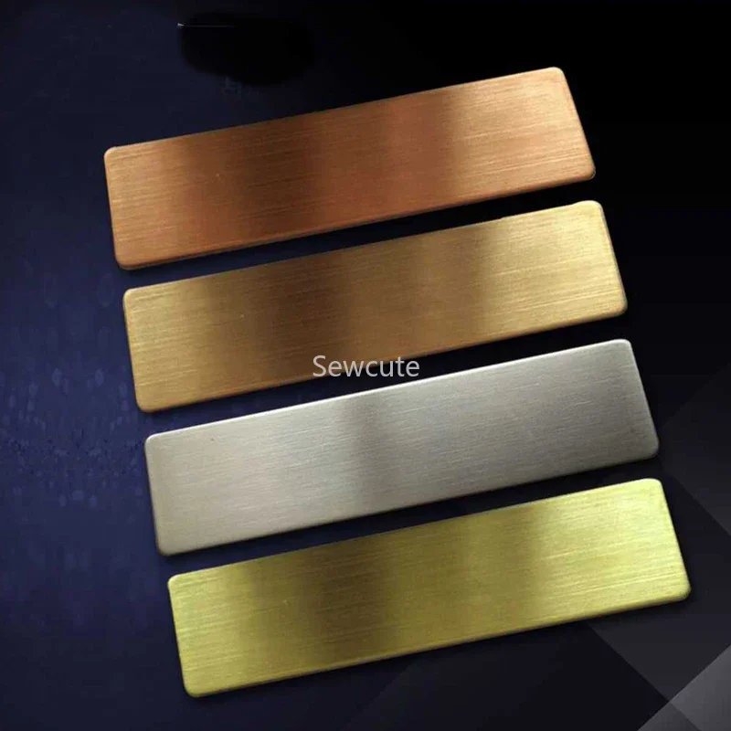 20ks laserové gravírovanie kovový odznak Magnety Magnetická z nehrdzavejúcej ocele Názov držiakov Názov Tag Magnet 70x20mm
