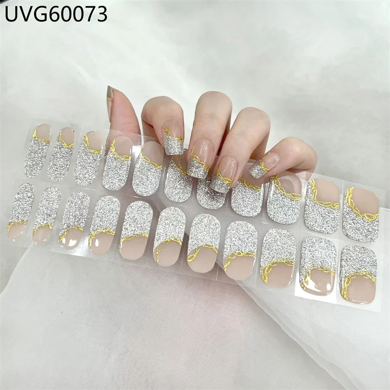 22TIPS/List Multicolor Dozáčky na nechty na nechty pre UV lampu Plne kvalitné polo vyliečené gélové klince prúžky nechtových dekorácií