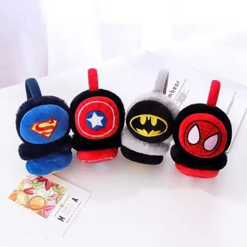 24 nových Avengers Captain America Spider-Man Creative Ear Omerší karikatúra Karika