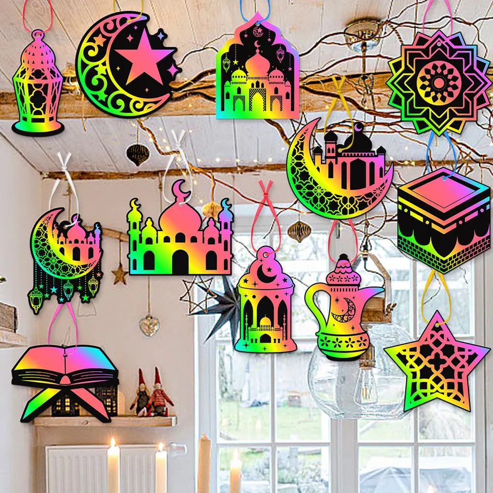 24ks Ramadan Scratch Painting DIY Scratch Card Ozdoby Závesný prívesok Eid Mubarak Decor Detry Darček