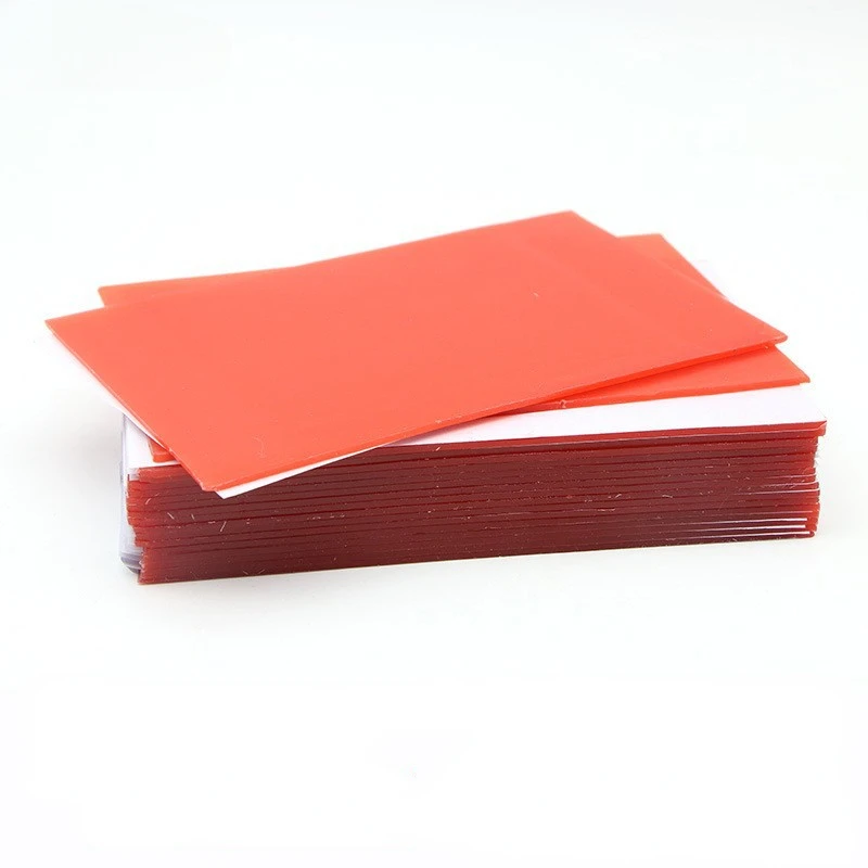 250 g/box zubný materiál Červený vosk list zubné laboratórium materiály Materiály pre zimu a leto 1,3 mm a 1,5 mm zubné pomocné spotrebné spotrebné materiály