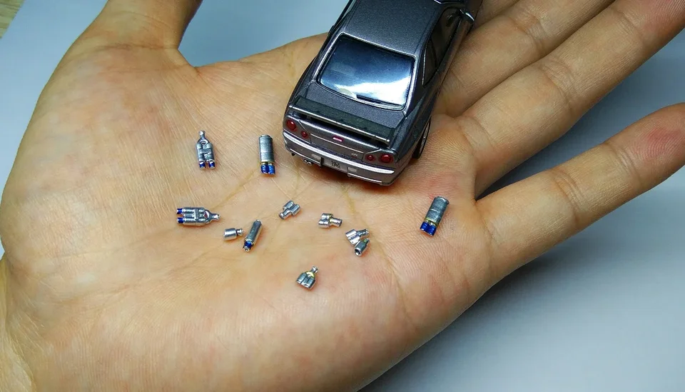 2pcs 1/64 Výfukové potrubie Rôzne modely automobilov Modely Modifikované auto simulačná garážová scéna