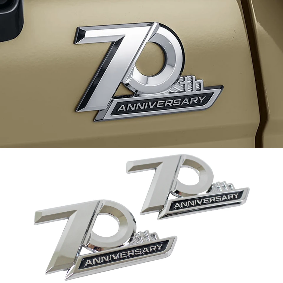 2pcs Chrome 70. výročie nálepky na bočné znaky pre Toyota Land Cruiser 70 Series LC76 LC79 LC78 LC75 Príslušenstvo