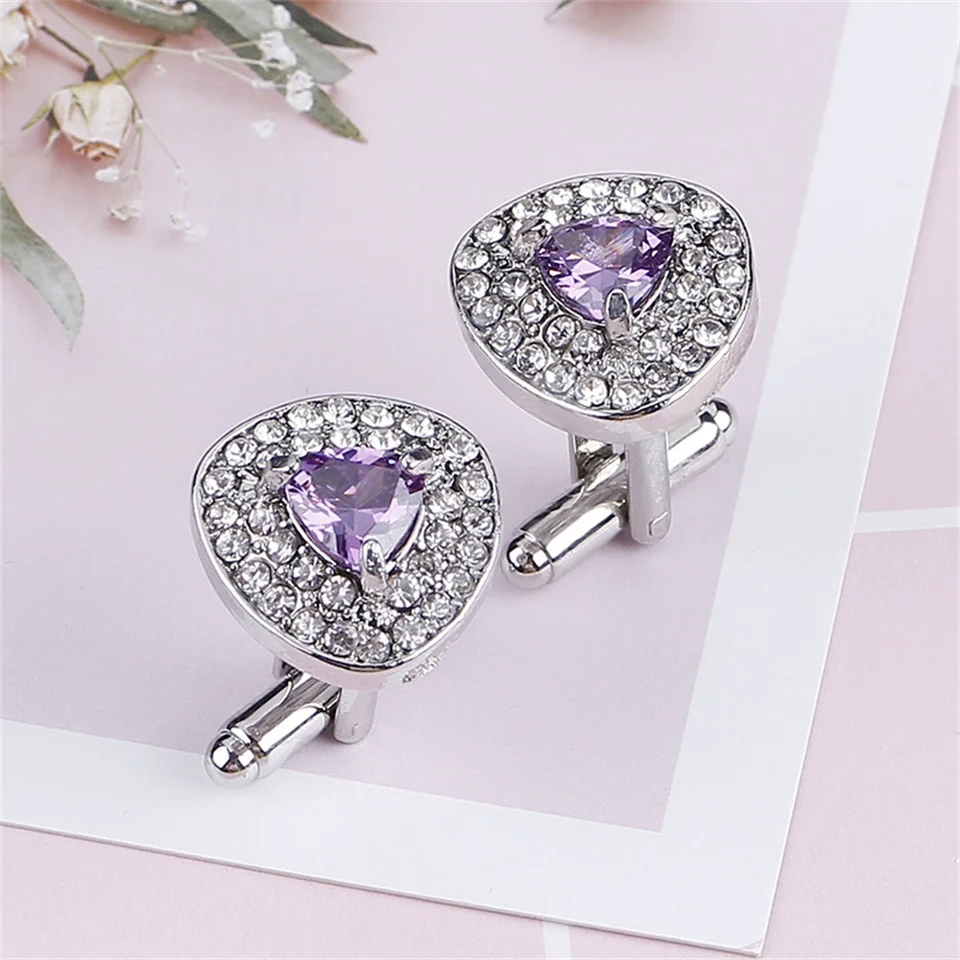 2pcs CuffLinks Fashion Business Ruckve Stud Zinc Diamond Triangle Triangle Cufflinks Elegantné srdcové tvary košele príslušenstvo