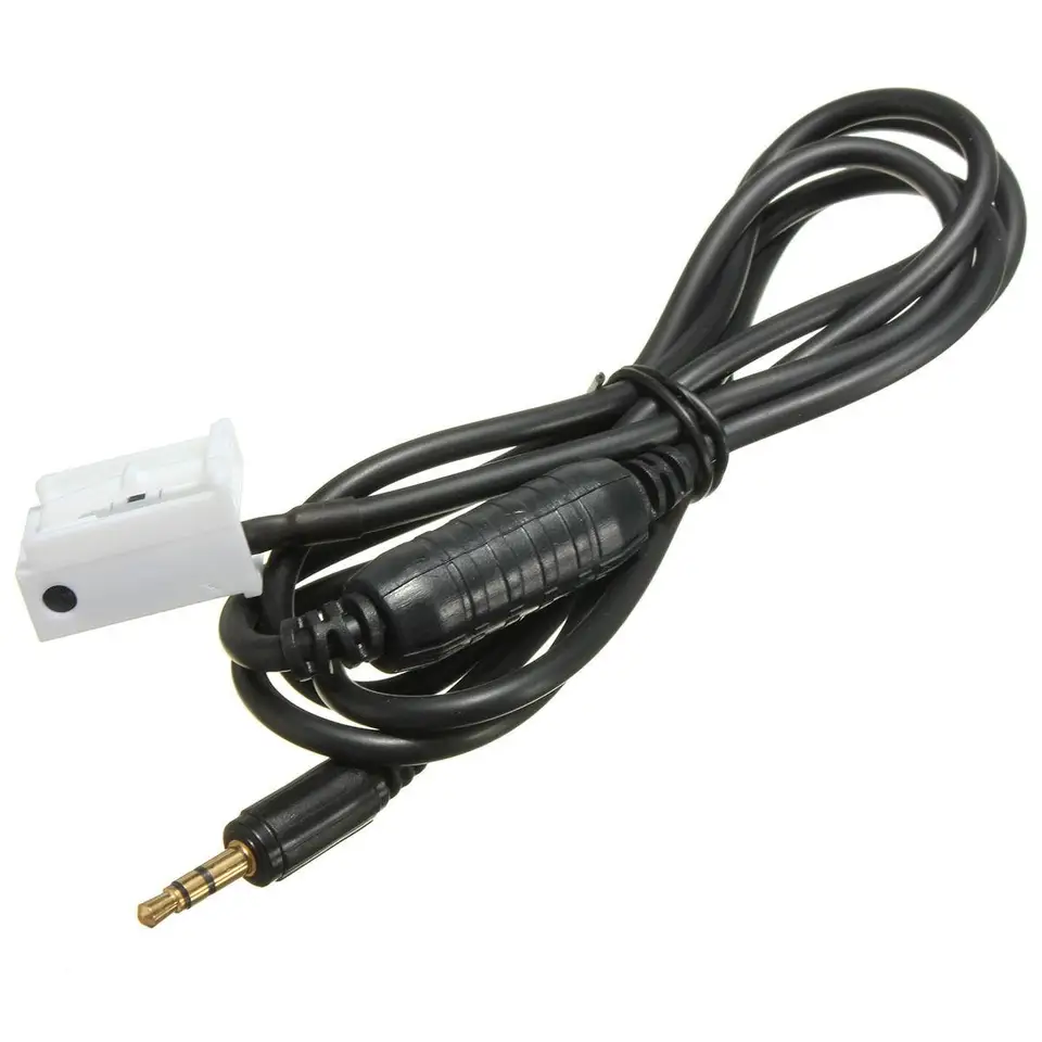 3,5 mm Aux-in-in-in-adaptér pomocný kábel pre BMW Z4 E85 X3 E83 E39 E60 E61
