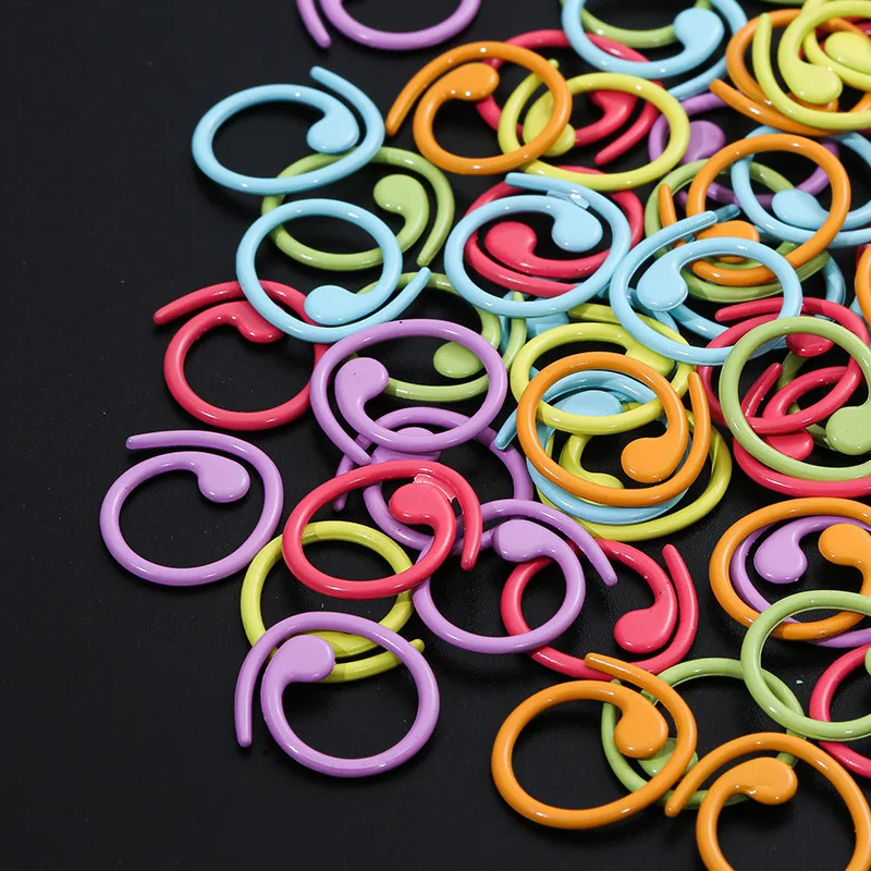 30pcs Zinok Zinok zliatiny pletenie markerov Špirála Multicolor Maľovaná markerová pracka Grochet Stitch Lock pletená ihla Clip