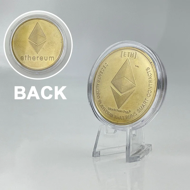 36 typov Ada Coin Dogecoin Bitcoin Coin Litecoin Ripple Ethereum Cardano Cryptocurrency Coin s plastovou základňou