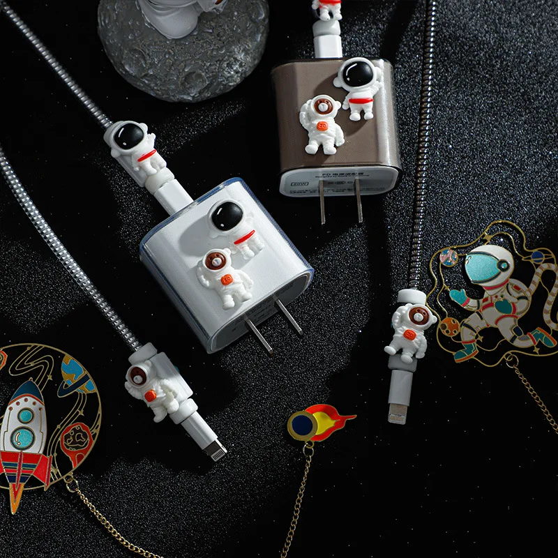 3D organizátor káblov Astronaut pre iPhone 15 14 13 12 11 18 W 20W Charger Protector de Cargador Management Kits