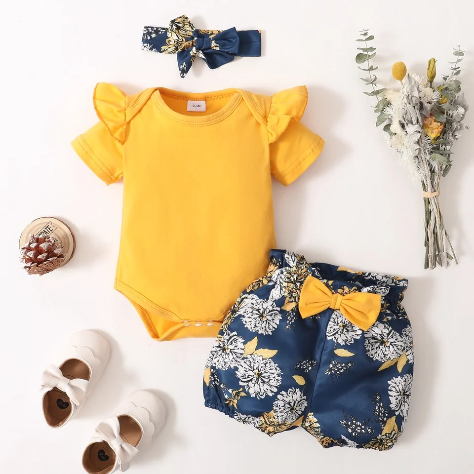3pcs oblečenie sada dievčat Plain Color Rufle krátke rukávy BodySuit+kvetinový krátky+čelenka Krásny letný kostým na 0-18 mesiacov