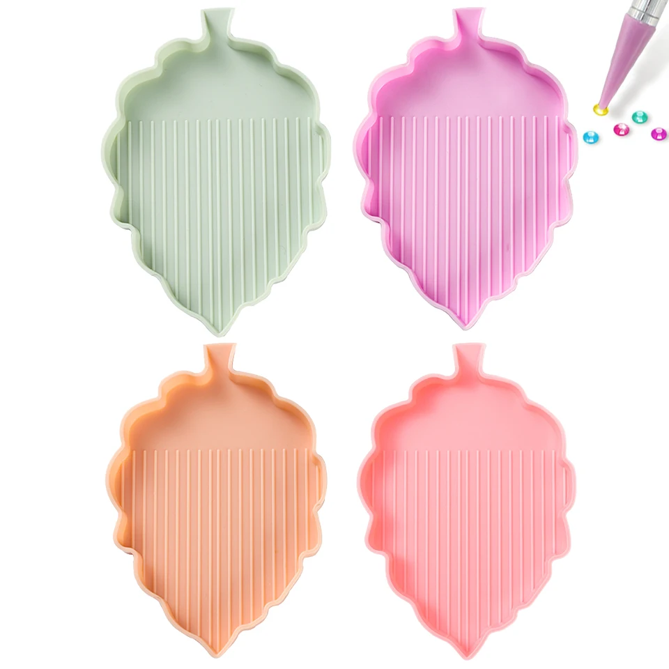 4 ks Diamond Art Painting Tray Rodinestone príslušenstvo listový kamienok Skladovací nádoba Container Contave Craft Tool pre remeselnícke maľovanie pre domácich majstrov