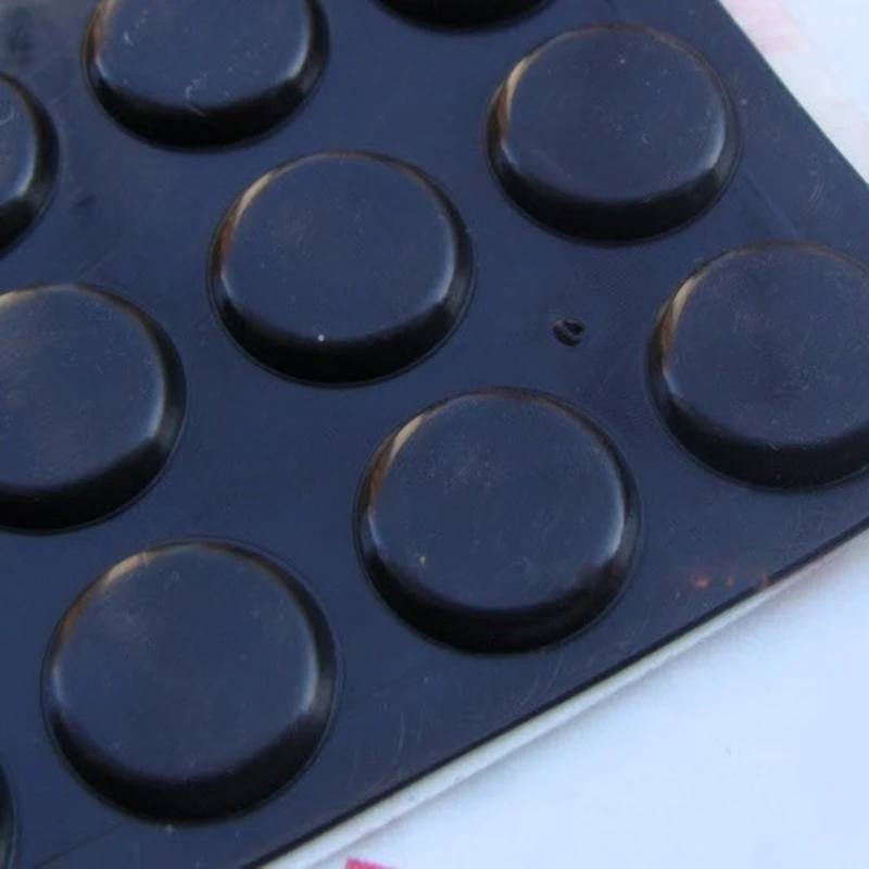 4 -kusy prenosný počítač chladiaci chodidlá držiak na gumový držiak na kickstand sacie poháre na redukciu tepla Universal Tablet Stojans Dropship