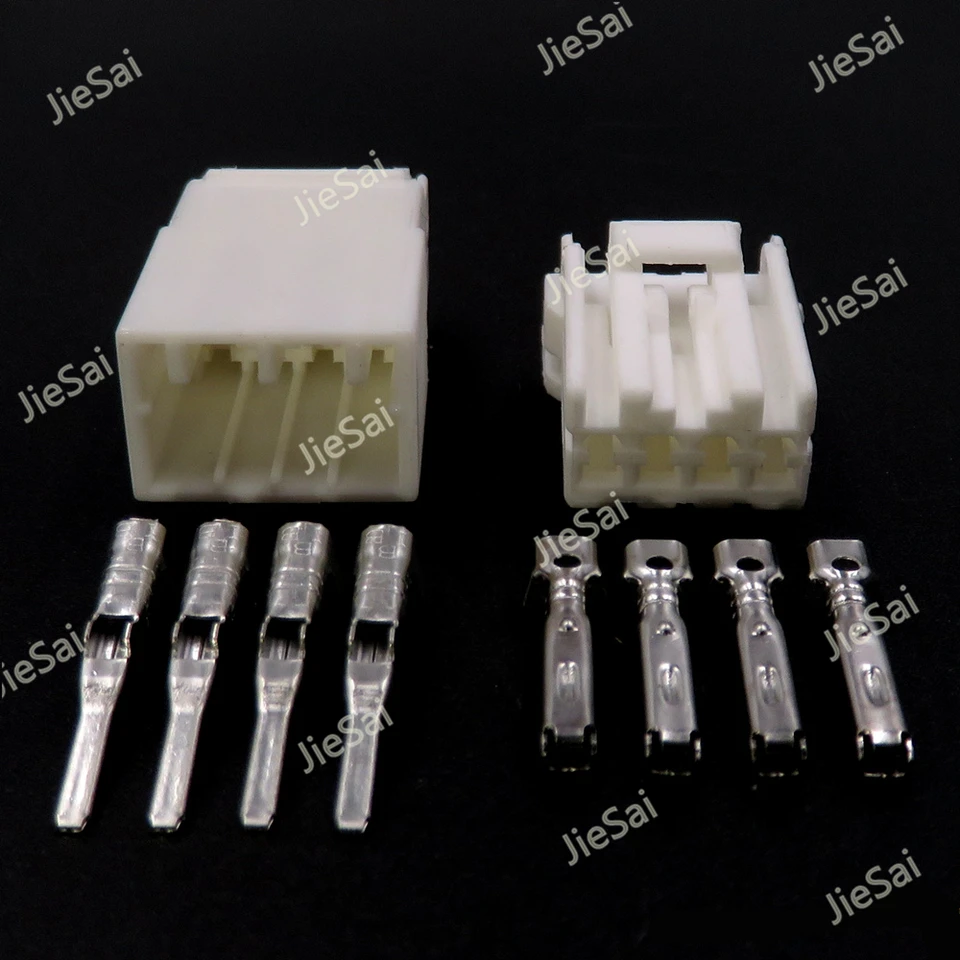 4 PIN 174922-1 368501-1 1,8 Séria automobilového plastového puzdrového krytu 174929-1 174929-2 Mužská samica Unaled Wire Connector
