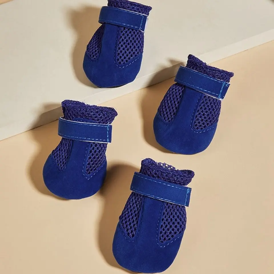 4ks/set Pohodlné domáce maznáčiky dažďové topánky proti sklzu Ochranné psie Footmuffs Footmuffs Priedušné ľahko čistiteľné topánky pre domáce zvieratá pre domácnosť