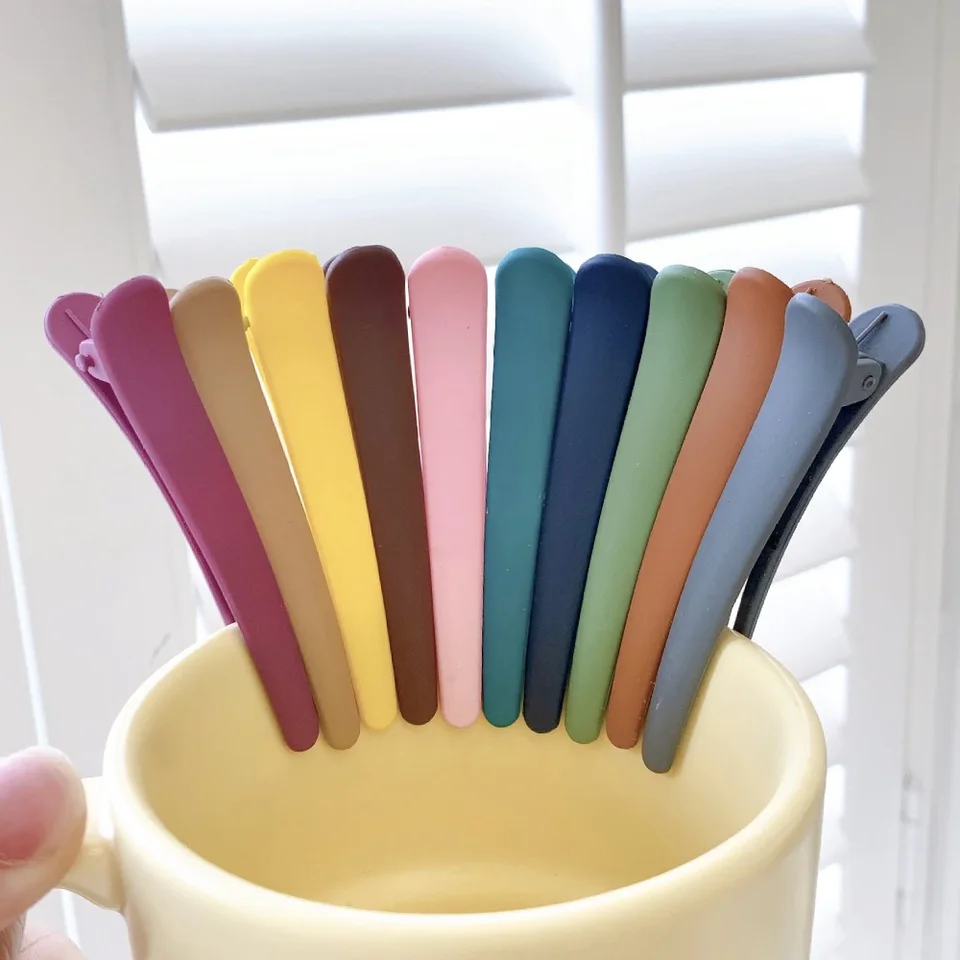 4pcs/set kačica klip Candy Colors Kaderné kaderníctvo DIY Vyskynky Plastové vlasy na vlasy Stylingové svorky Stylingové nástroje Profesionálny salón