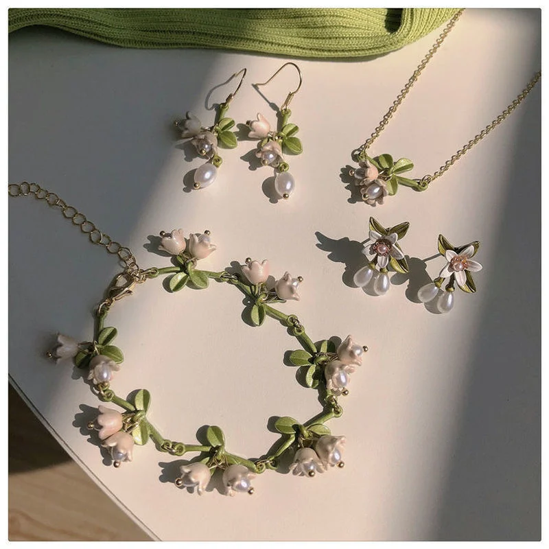 4pcs/set Romantic Biely kvet perál šperky súprava Lily of the Valley Vintage náramky Náramok pre dám