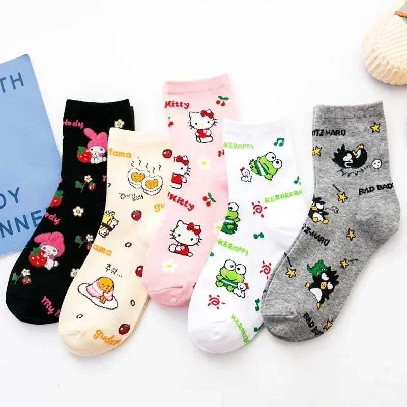 5 párov Kawaii Sanrio Mid-Calf Socks Hello Kitty Cartoon Anime Student Pohodlne udržujte v teple chráni