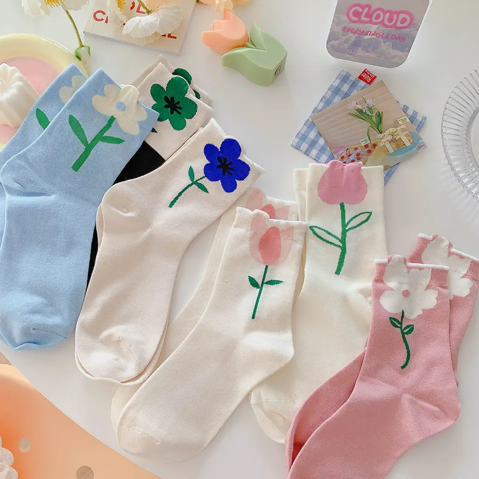5 párových ponožiek strednej trubice Harajuku retro kvetinové vinobranie novinka Elegantná etnická kawaii roztomilé neformálne priedušné dámske dievčatá