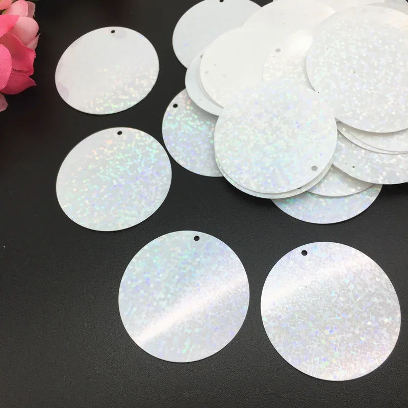 50 g veľké okrúhle flitre pre remeslá 40 mm PVC Ploché vločky pre kostýmy s 1 bočným laserovým laserovým bielym pailletám