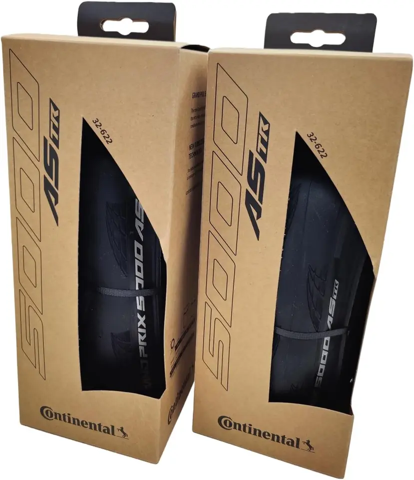 5000 celá sezóna 700x32 ako TR Black Reflex - bezdušové pripravené - balenie 2 pneumatík