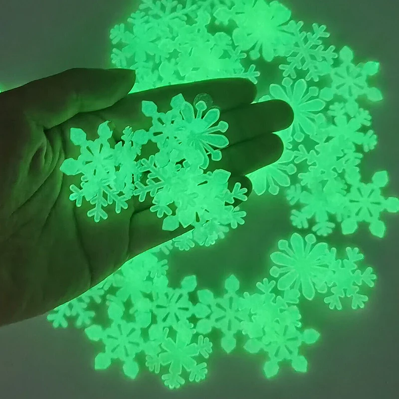 50ks 3D snehová vločka Svetlá nálepka na stenu Fluorescenčná žiara v obtlačke tmavej steny pre Homw Kids Room Spálňa Vianočná dekorácia
