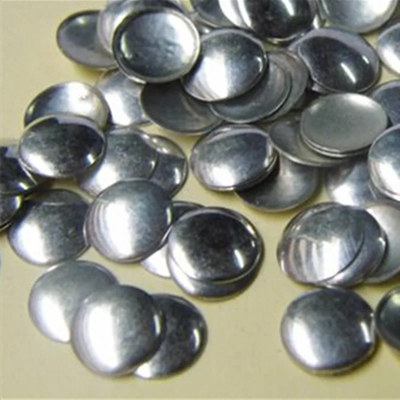 50ks 5 mm okrúhle strieborné ploché chrbtové cvočky HotFix Iron on Glue Flatback DIY Rinestuds Punk Style Doplnok pre oblečenie/tašky/topánky