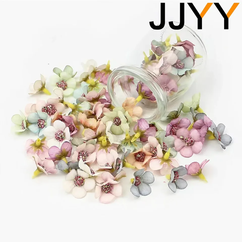 50ks Mini hodvábne kvety Multicolor Daisy Flower Heads Artificial Girland Wedding Crown Scrapbooking Darčeky DIY Svadobná dekorácia