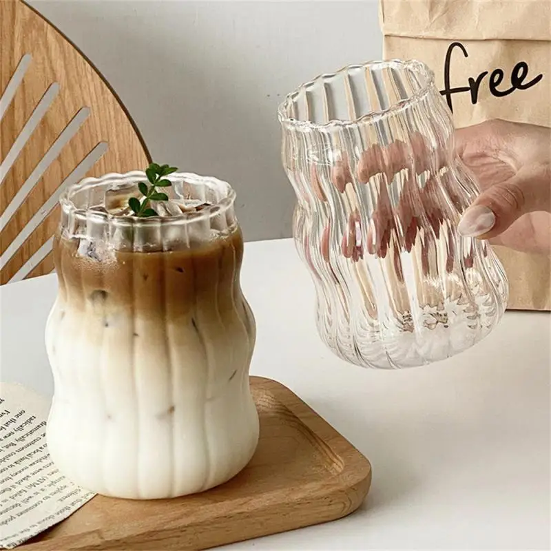 530 ml priehľadné bublinové čajové sklenené šálky so slamkami Pivné hrnčeky jahodové mliečny džús džbán džbánu Drinkware na párty