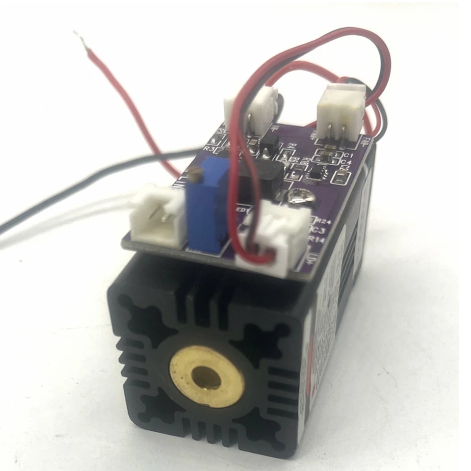 532nm 100MW zelený laserový modul s ttl 0-30 kHz a chladiacim ventilátorom+ dlhý pracovný čas DC12V