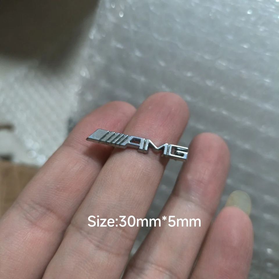 5ksové kovové auto Small Badge Decoration DIY EMBLEM OBCHOD s 2 kolíkmi pre Mercedes Benz AMG W204 W205 W213 W117 W176 W212 W108 W168 W202