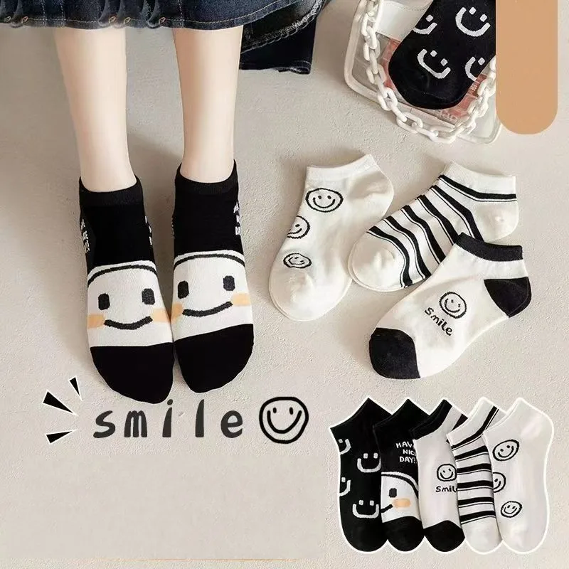 5pairs /veľa dámskych ponožiek Cartoon Cotton Ventikál Ponožky módne úsmev kvet Spring leto roztomilé harajuku krátke ponožky meias