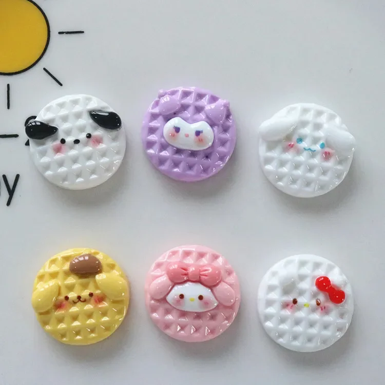 5PCS Miniso Series Sanrio Biscuits Cartoon Resin Flatback Cabochons DIY Crafts Materiály šperky výroby kúziel