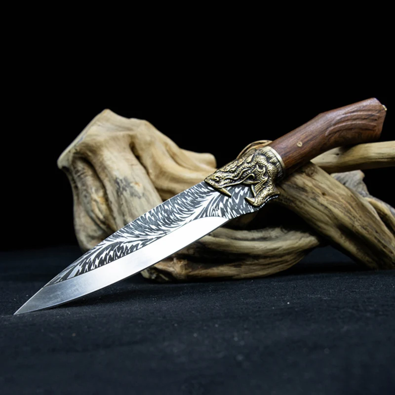6,7 -palcový šéfkuchár noža s krytom z nehrdzavejúcej ocele Čepeľ ostré úžitkové plátky zeleniny štiepka mäsové kuchyne Knives Drevená rukoväť