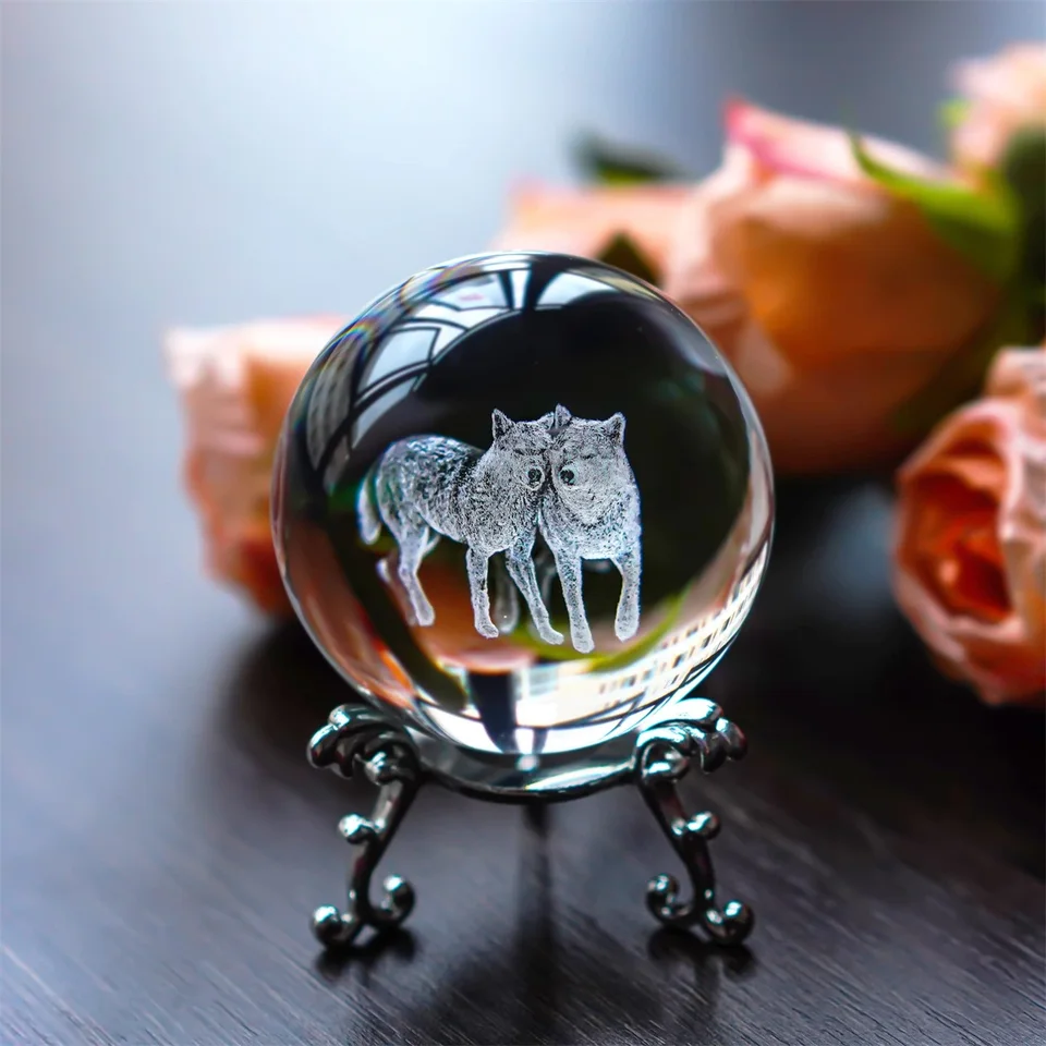 60 mm Wolf socha krištáľová dekorácia loptička so stojanom 3D sklenený laserový gravírovaný vlk darček pre milovníkov vlkov domáca kancelária papierová váha