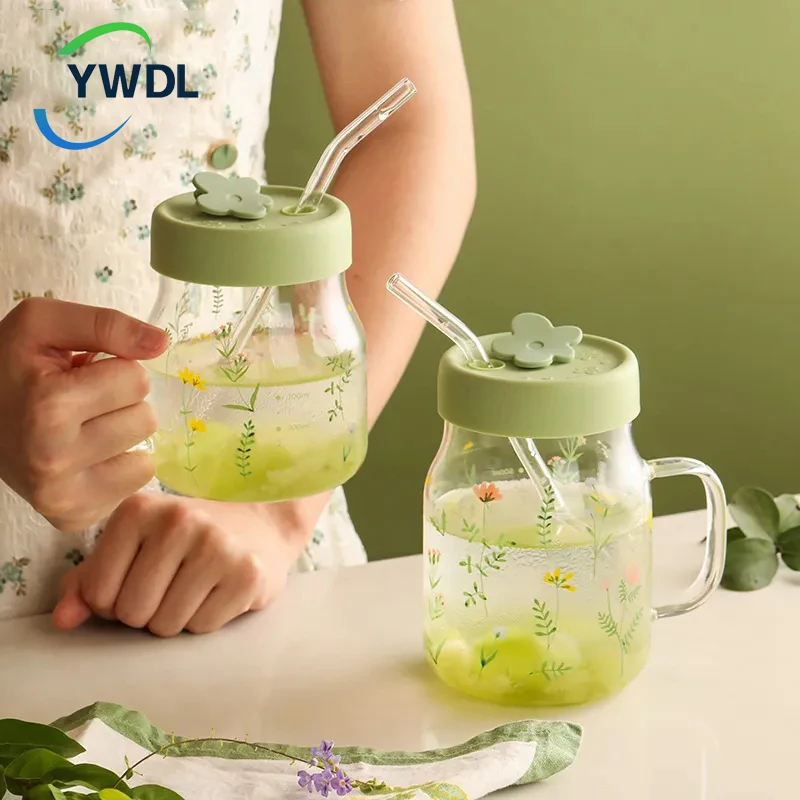600/780 ml hrnček na trávu so slamkou a pohárik na veko s odstupňovaným tepelne odolným šálkou pre kávové mlieko Drinkware