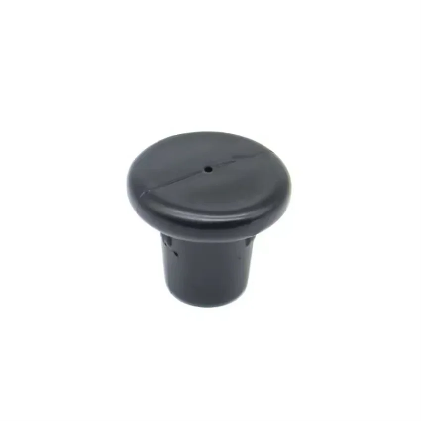 6702797 6558658 2 PCS COUNTION Tank Cap Compatibilný s nakladačom Bobcat Skids Loader E08 E10 MT52 542 543 553 641 642 643 645 645 653